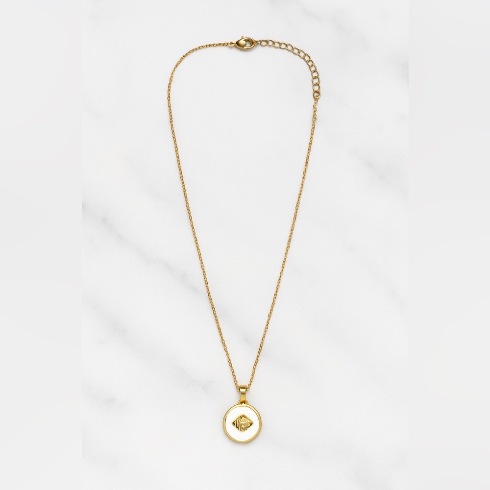 NEW 18K Gold Plated  White Shell Necklace Dainty Enamel Charm Adjustable Chain